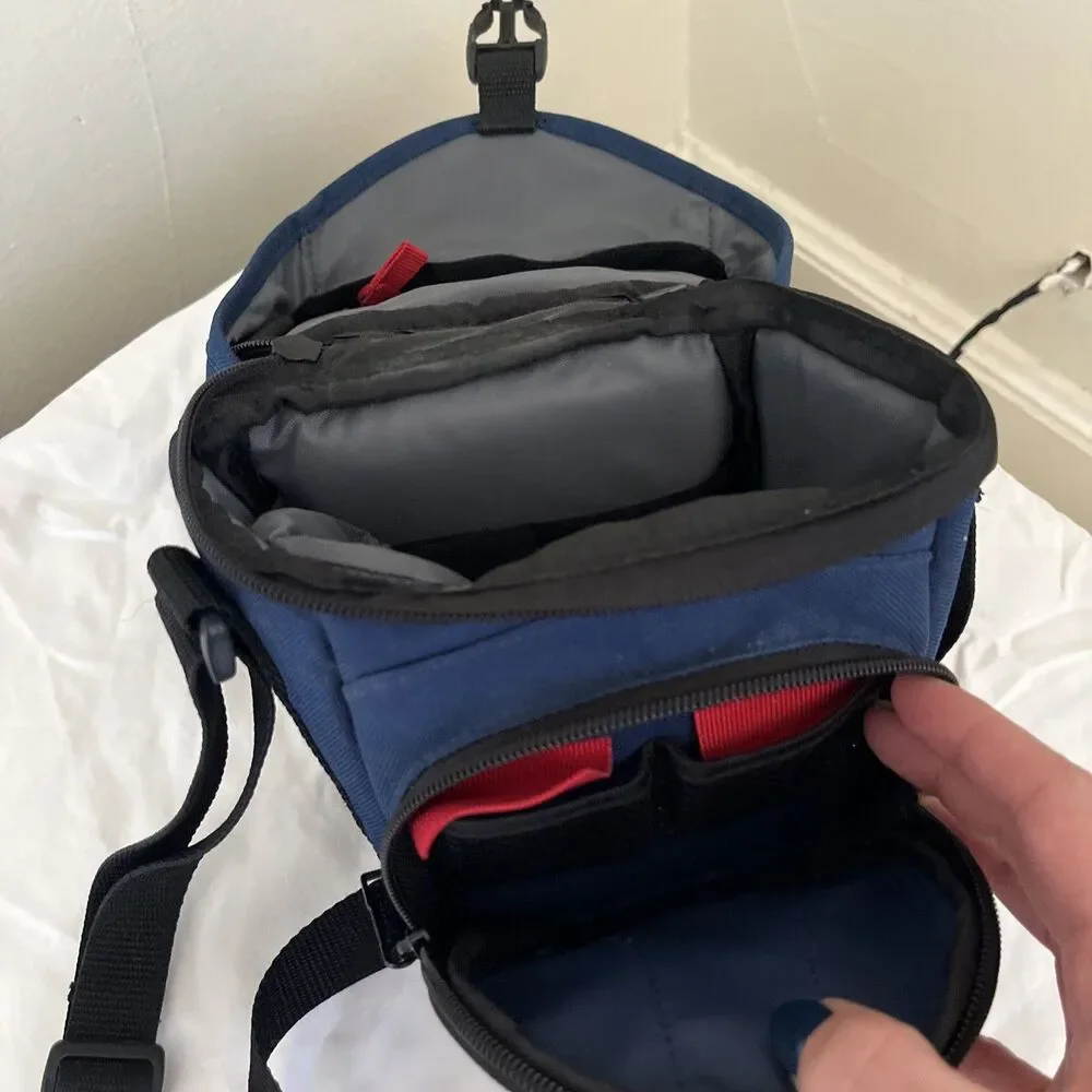 Tamrac 5501 Explorer 1 Camera & Lens Case (Blue)- 9.0 x 6 3/4 x 8 1/2